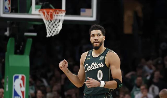 博鱼电竞-米切尔独木难支绿军多点开花 绿骑系列赛无悬念？