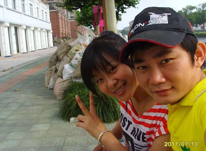 博鱼电竞-张雪机车葡萄牙站夺冠，夫妻创业从修车铺到世界舞台|星姐|摩托车|赛车手|阿波罗|世界超级摩托车锦标赛_新浪新闻